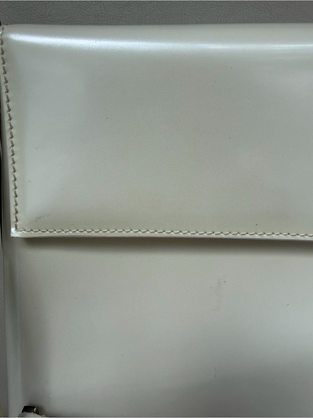 Vintage Salvatore Ferragamo Pearl White Patent Leather Shoulder Bag Authentic - Picture 10 of 11